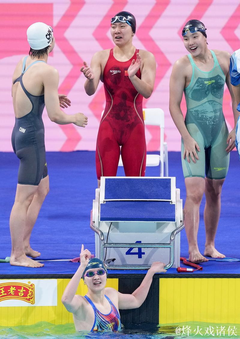 河北女队勇夺全运会4x200米自由泳接力金牌 河北女队勇夺全运会4x200米自由泳接力金牌